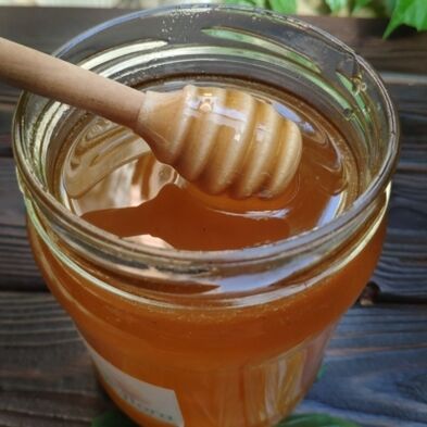 Le miel, qui aide à l'impuissance, mélangé à des noix, donne d'excellents résultats